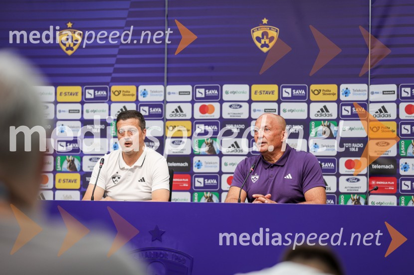  Zlatko Zahovič, športni direktor, NK Maribor;  Darko  Milanič, trener, NK MariborDarko Milanič se vrača v Ljudski vrt, novinarska konferenca