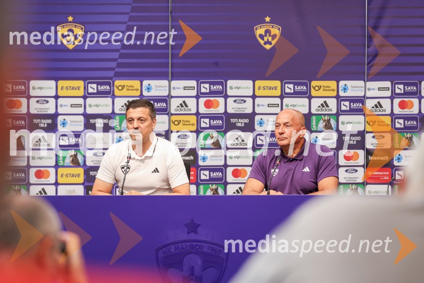  Zlatko Zahovič, športni direktor, NK Maribor;  Darko  Milanič, trener, NK MariborDarko Milanič se vrača v Ljudski vrt, novinarska konferenca
