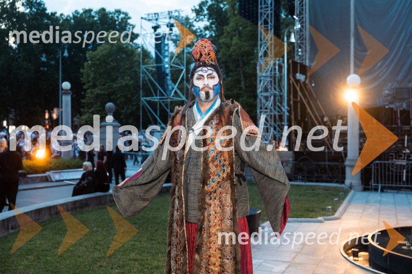 74. Ljubljana festival, otvoritev, prekinitev predstave zaradi dežja