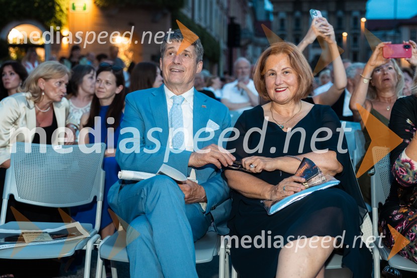 74. Ljubljana festival, otvoritev, prekinitev predstave zaradi dežja
