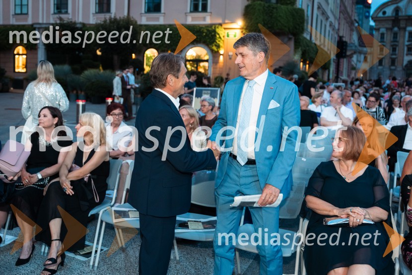 74. Ljubljana festival, otvoritev, prekinitev predstave zaradi dežja