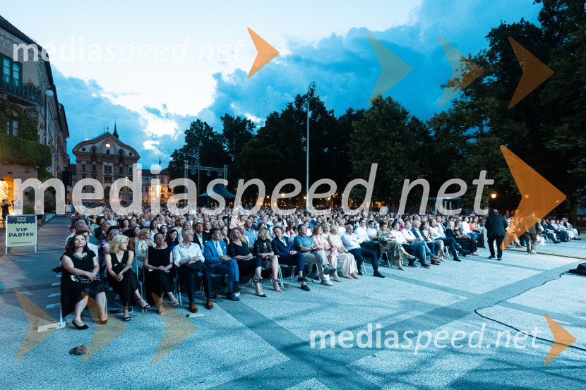 74. Ljubljana festival, otvoritev, prekinitev predstave zaradi dežja