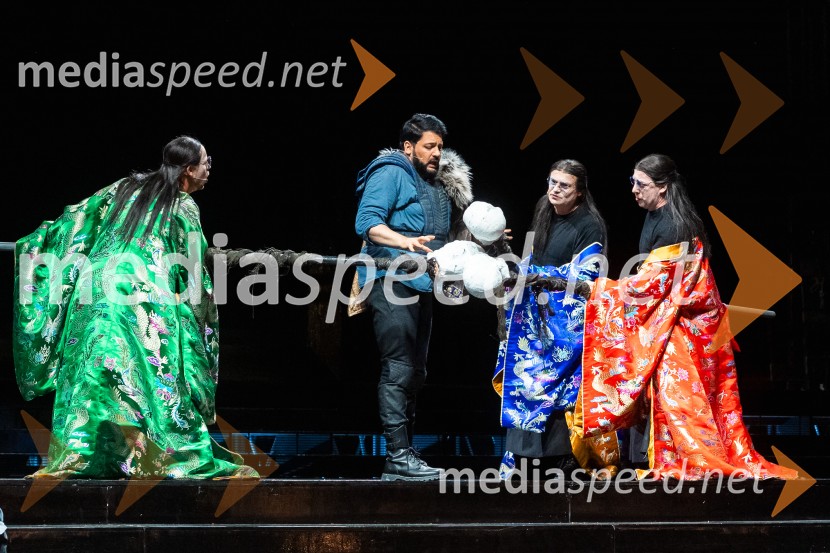 74. Ljubljana festival, otvoritev, prekinitev predstave zaradi dežja
