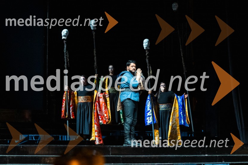 74. Ljubljana festival, otvoritev, prekinitev predstave zaradi dežja