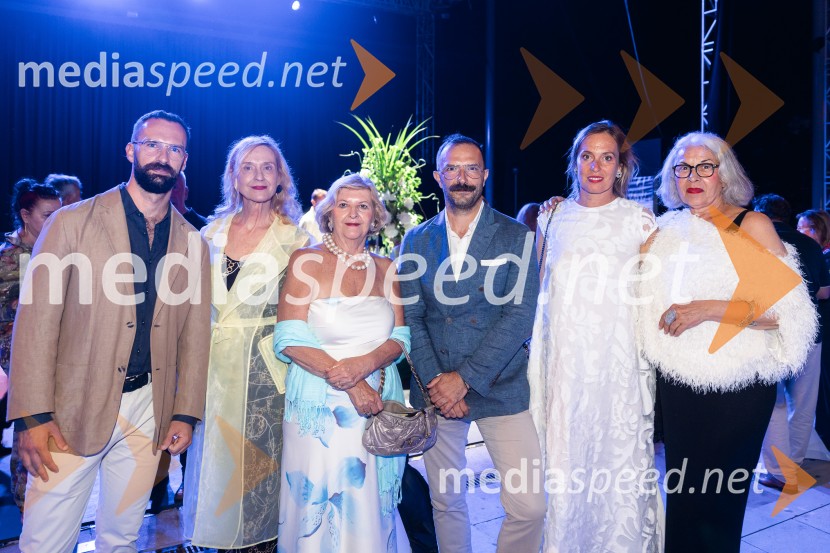 74. Ljubljana festival, otvoritev, prekinitev predstave zaradi dežja