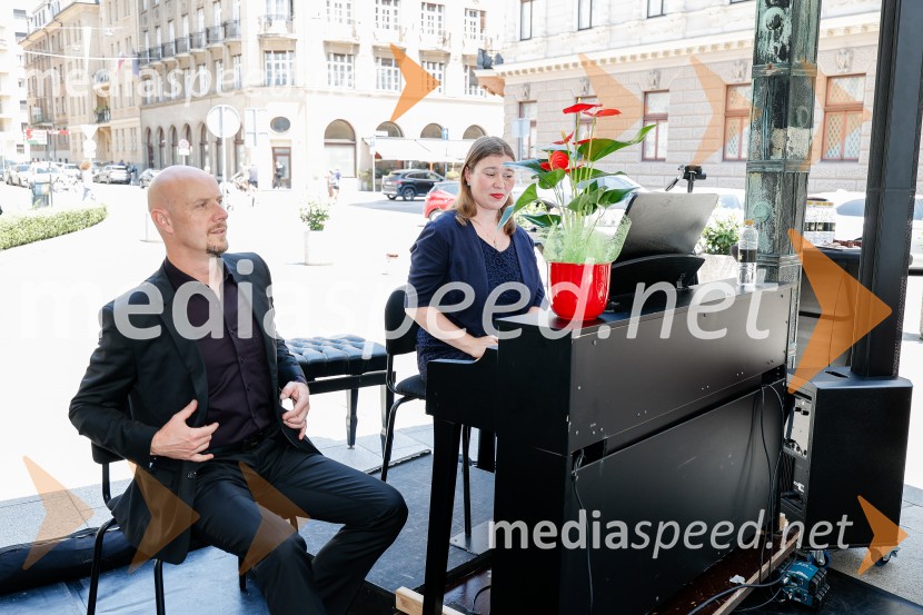  Peter Martinčič, operni pevec;  Irena Zajec, korepetitorka SNG Opera in balet LjubljanaRazgrnitev repertoarja nove gledališke sezone 2026/2027, Opera balet Ljubljana