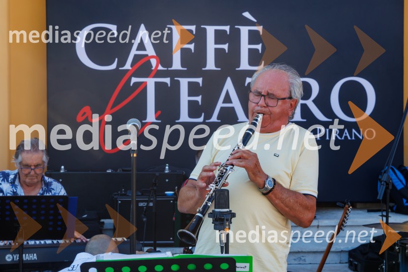 Caffè al Teatro, otvoritev