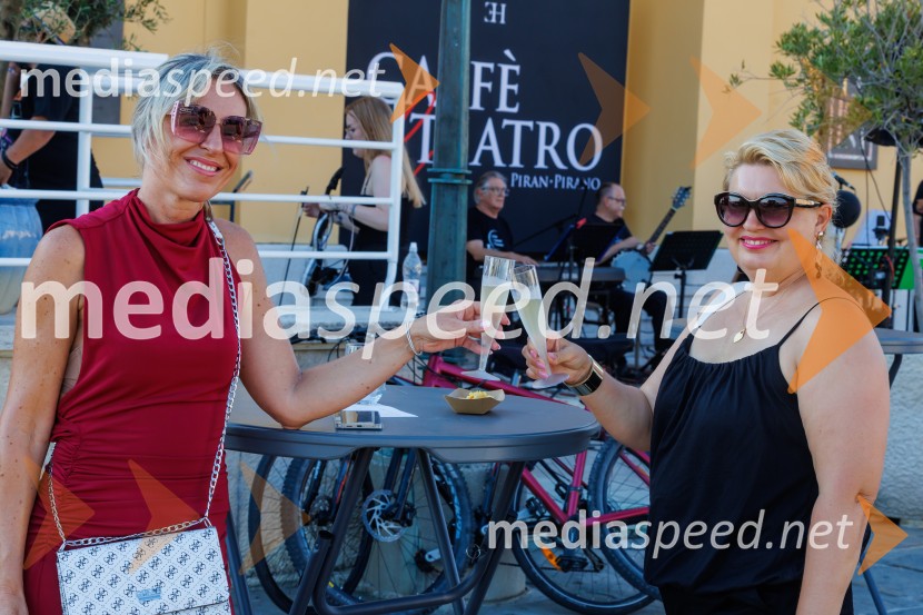 Caffè al Teatro, otvoritev