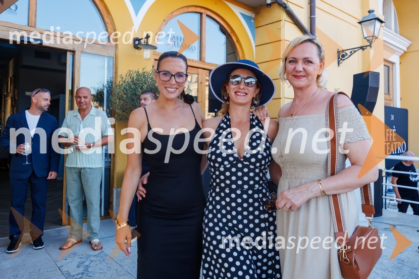 Caffè al Teatro, otvoritev