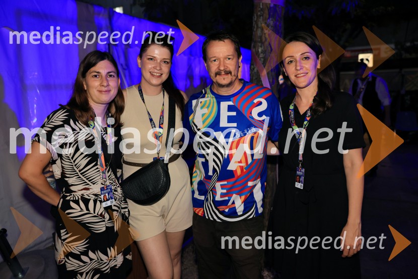  Teja Mušič, Narodni Dom, marketing;  ... ;  Andrej  Težak-Tešky, stand-up komik, manager, producent, tekač na dolge proge in dobrodelnež;  Mateja Meh, Narodni dom, Samostojna strokovna sodelavka za marketing in odnose z javnostmiFestival Lent 2026, koncert Magnifico