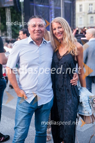 Boštjan Berčan, operativni direktorja Europlakat;  Barbara BerčanPoletna noč, 74. Ljubljana Festival