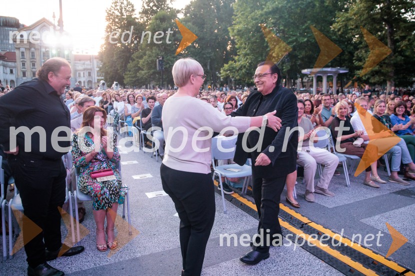 dr. Nataša Pirc Musar, predsednica Republike Slovenije;  Oto Pestner, pevecPoletna noč, 74. Ljubljana Festival