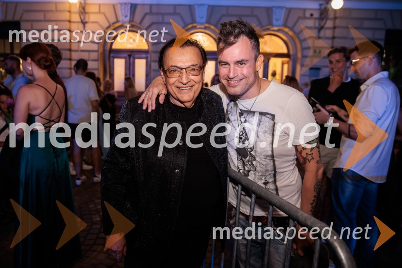  Oto Pestner, pevec;  Omar Naber, glasbenikPoletna noč, 74. Ljubljana Festival