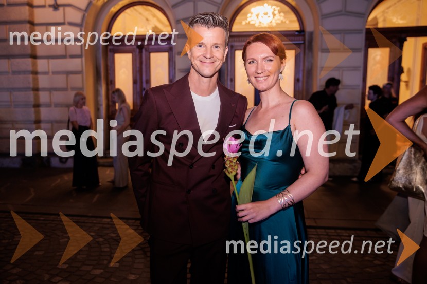  Boštjan Romih, televizijski in radijski voditelj;  Nina Pečar, glasbenicaPoletna noč, 74. Ljubljana Festival