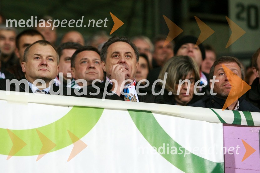 Franc Kangler, župan Mestne občine Maribor, Vitalij Mutko, predsednik ruske nogometne zveze in minister za šport in Roman Abramovič, ruski milijarder in lastnik nogometnega kluba Chelsea ter CSKA MoskvaSlovenija - Rusija, nova nogometna pravljica na Ljudskem vrtu