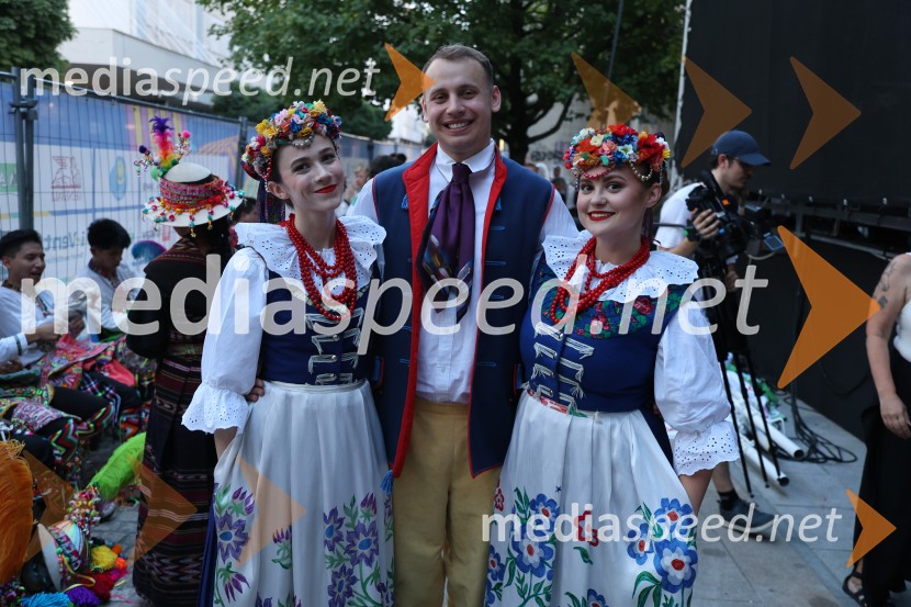 38. Folkart, otvoritev