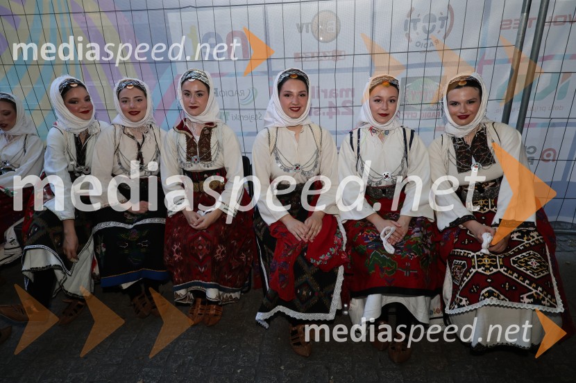 38. Folkart, otvoritev
