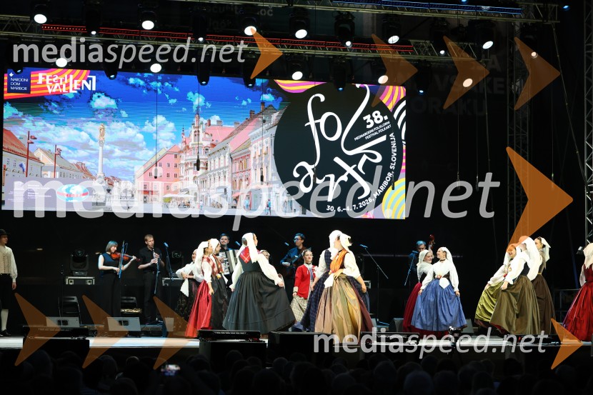 38. Folkart, otvoritev
