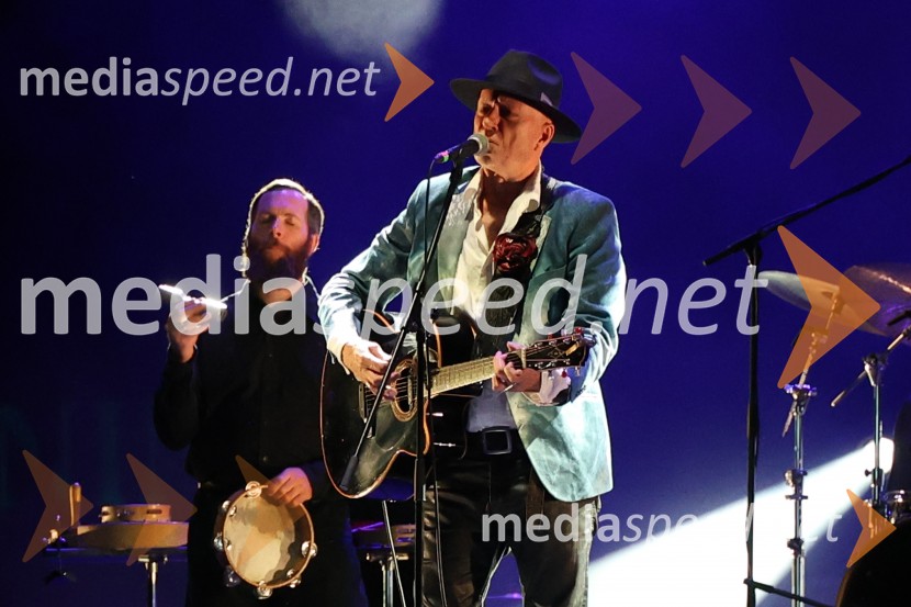  Vlado Kreslin, glasbenikPiše se leto 2026: Kreslin, Predin, Lovšin, Festival Lent