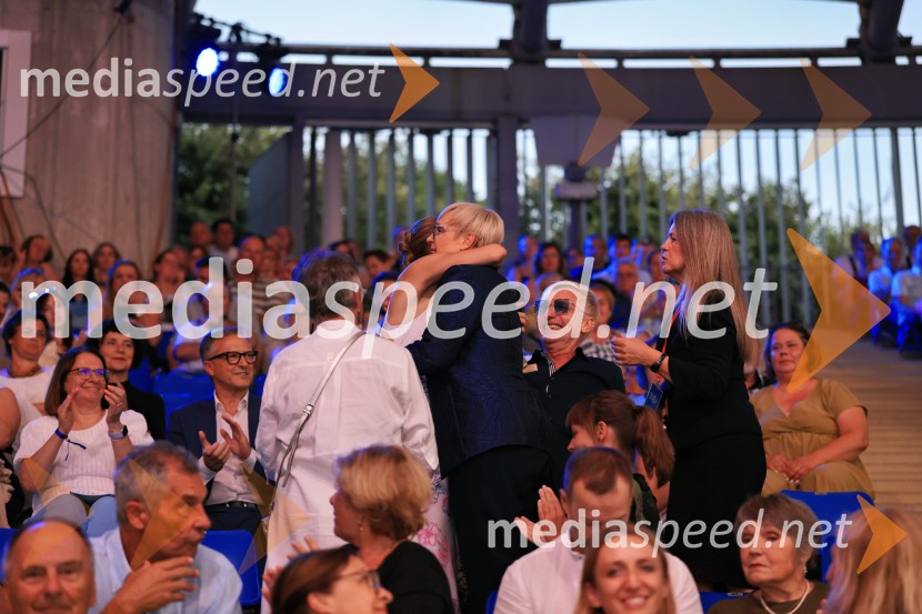 45. Festival Melodije morja in sonca, zmagovalec Drago Mislej Mef