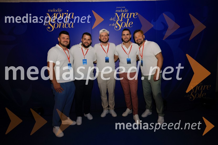 45. Festival Melodije morja in sonca, zmagovalec Drago Mislej Mef