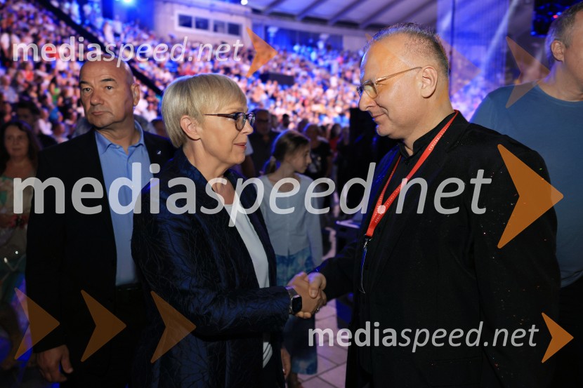 45. Festival Melodije morja in sonca, zmagovalec Drago Mislej Mef