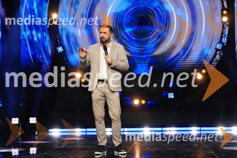 45. Festival Melodije morja in sonca, zmagovalec Drago Mislej Mef