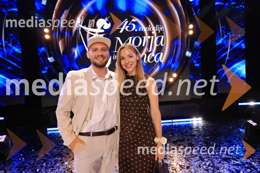 45. Festival Melodije morja in sonca, zmagovalec Drago Mislej Mef
