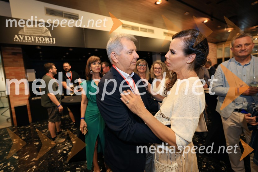 45. Festival Melodije morja in sonca, zmagovalec Drago Mislej Mef