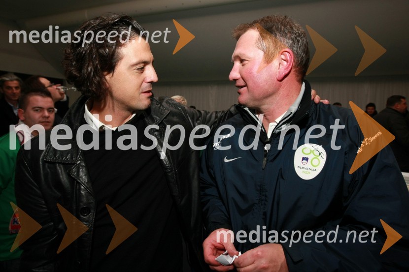 Zlatko Zahovič, športni direktor NK Maribor in Matjaž Kek, selektor slovenske nogometne reprezentanceSlovenija - Rusija, nova nogometna pravljica na Ljudskem vrtu
