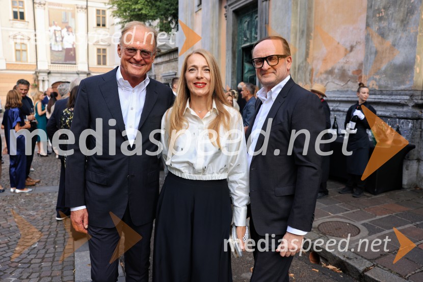 Muzikal Evita na Ljubljana Festivalu, sprejem podjetja Riko