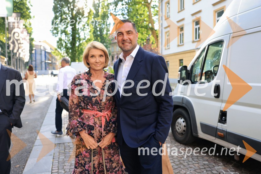 Muzikal Evita na Ljubljana Festivalu, sprejem podjetja Riko