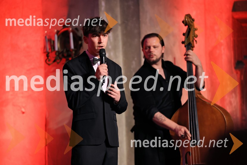 Muzikal Evita na Ljubljana Festivalu, sprejem podjetja Riko