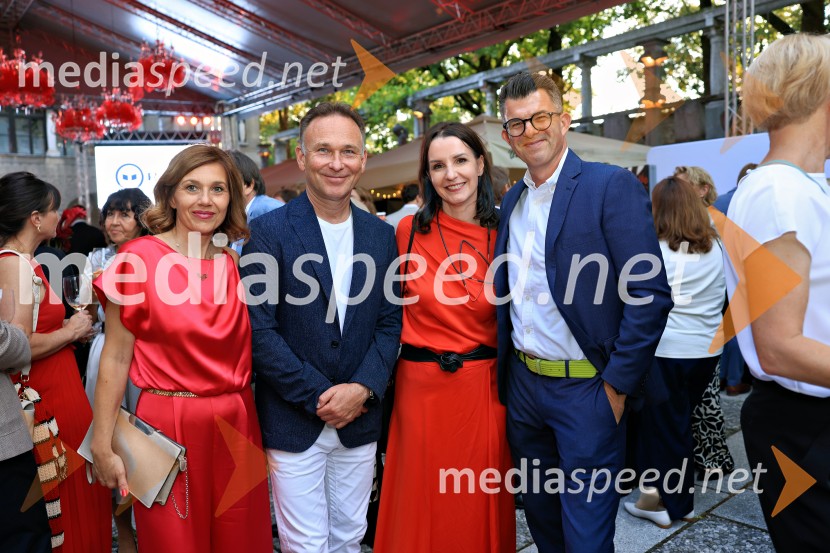Muzikal Evita na Ljubljana Festivalu, sprejem podjetja Riko