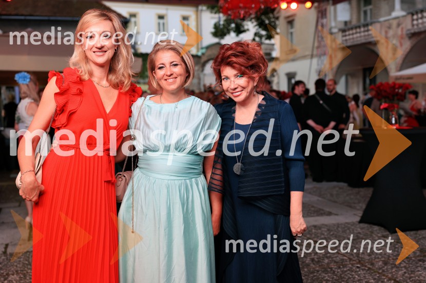 Muzikal Evita na Ljubljana Festivalu, sprejem podjetja Riko