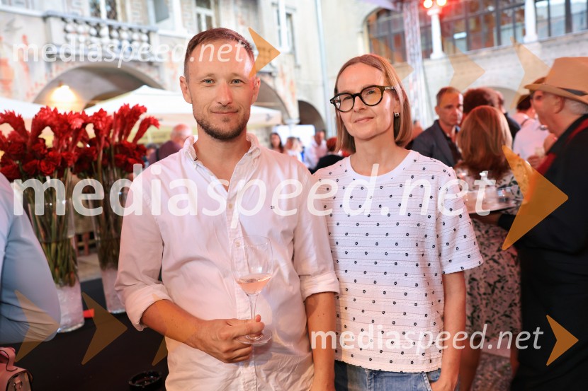 Muzikal Evita na Ljubljana Festivalu, sprejem podjetja Riko