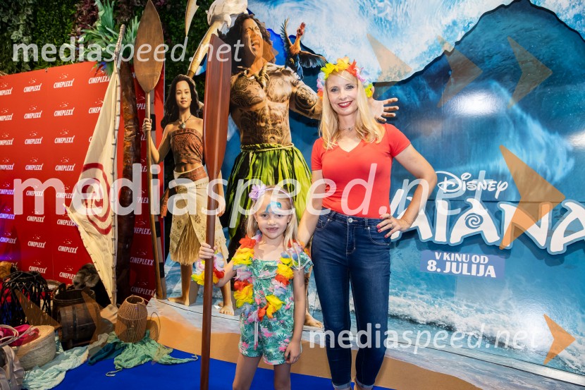  ... ;  Nina PavecVaiana, predpremiera, Cineplexx