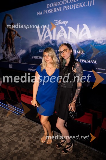  ... ;  Maruša  Šinkovič, BlitzgroupVaiana, predpremiera, Cineplexx