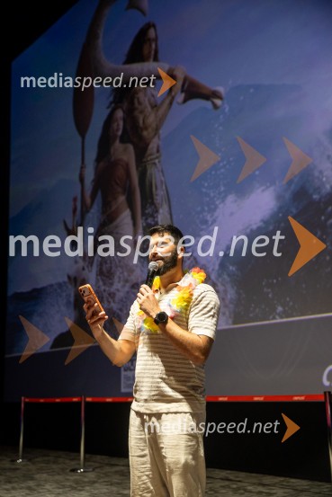  Uroš Bitenc, moderator, vplivnežVaiana, predpremiera, Cineplexx