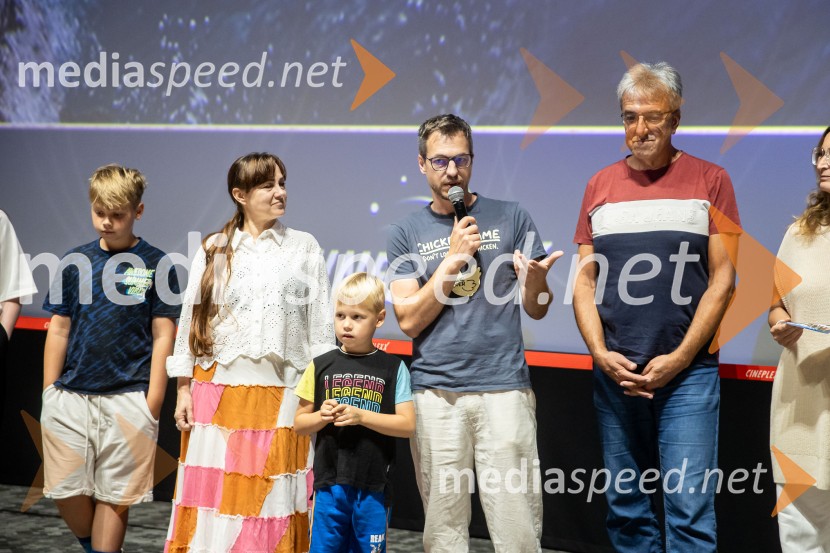  ... ;  Sandra Klemm, Sendi, pevka;  ... ;  Srđan Milovanović, glasbenik;  Vojko Sfiligoj, skladateljVaiana, predpremiera, Cineplexx