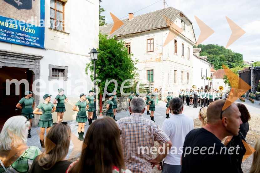 Dan Laščanov, Pivo in cvetje 2026