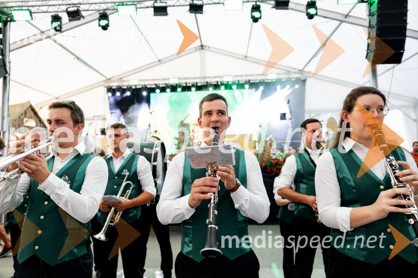 Dan Laščanov, Pivo in cvetje 2026