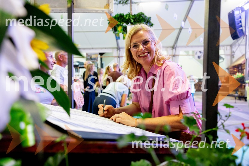  Tanja Subotić Levanič, direktorica korporativnih odnosov, Pivovarna Laško UnionDan Laščanov, Pivo in cvetje 2026