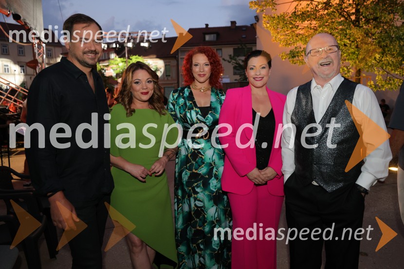  Andraž Hribar, pevec;  Jana Šušteršič, pevka, zmagovalka šova Slovenija ima talent 2014;  Lea Likar, pevka;  Nuška Drašček, pevka;  Tomaž Domicelj, glasbenikVečer slovenske popevke, 18. Festival Arsana
