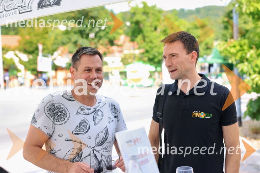 Pivo in cvetje 2026, petek