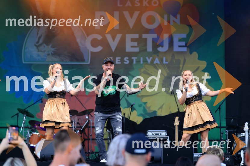 Pivo in cvetje 2026, petek