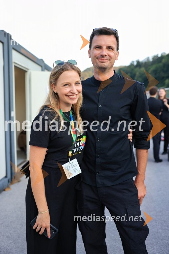 Pivo in cvetje 2026, petek