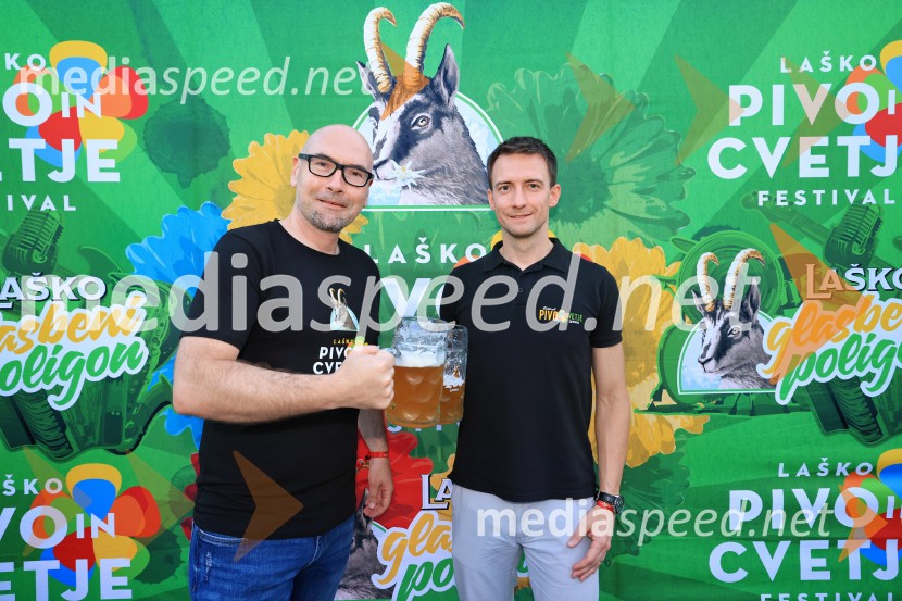 Pivo in cvetje 2026, petek