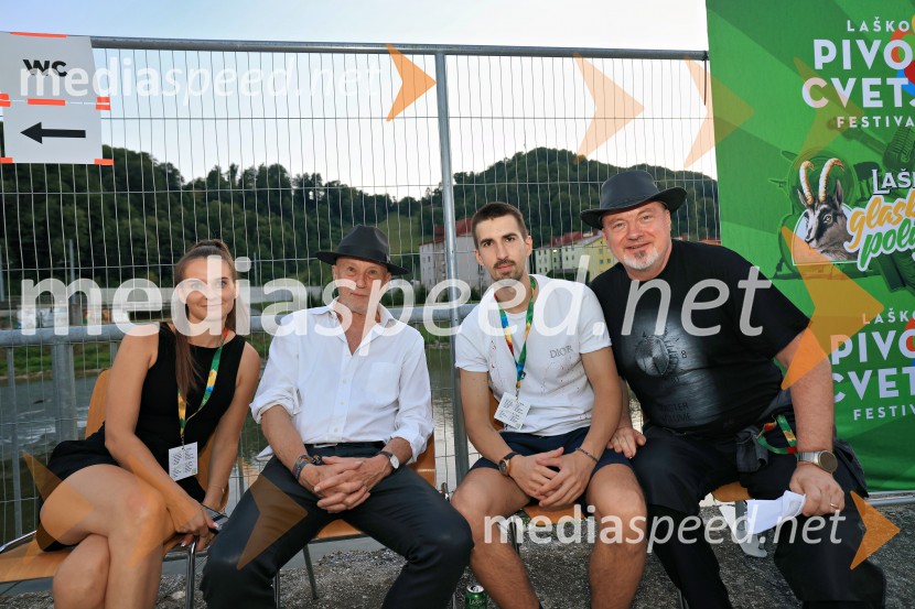 Pivo in cvetje 2026, petek