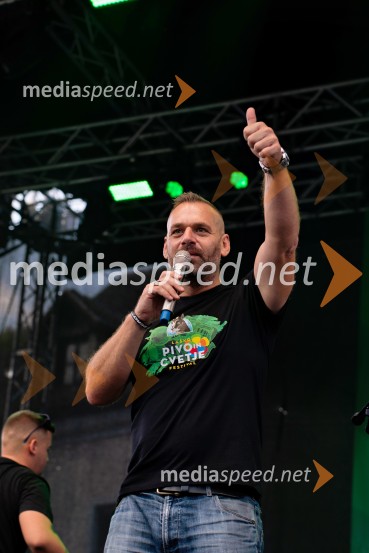 Pivo in cvetje 2026, petek